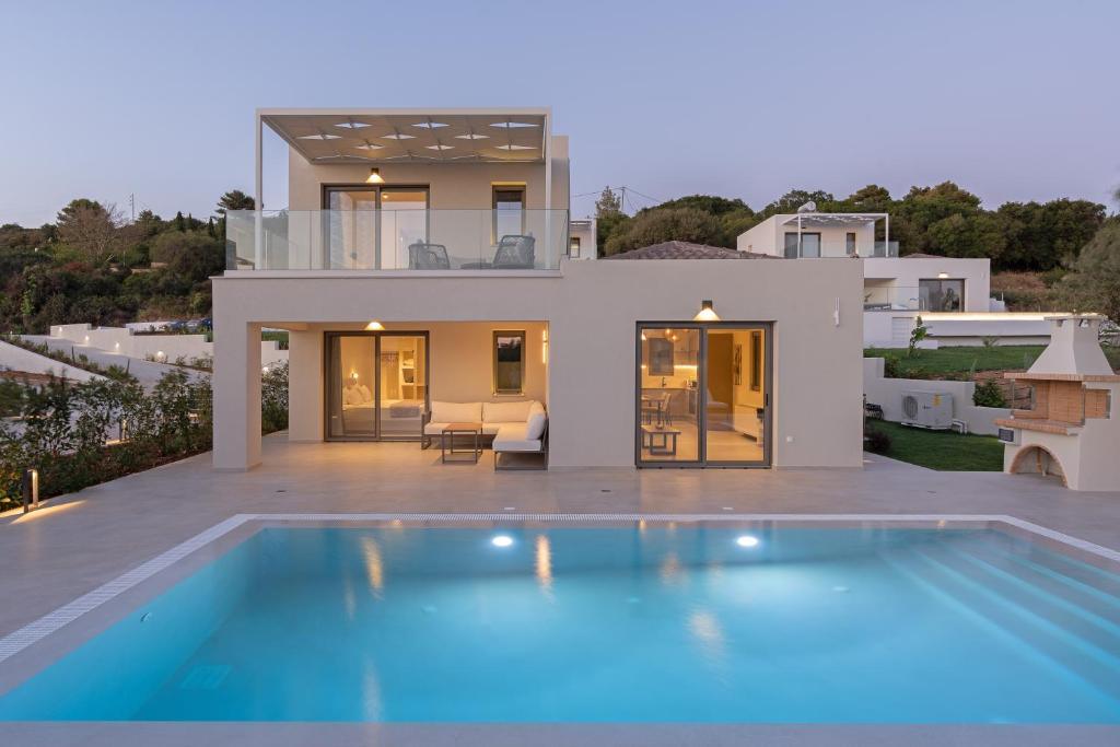 Δυο νέες τουριστικές επιπλωμένες κατοικίες με πισίνες, Villa Erato-Elysian